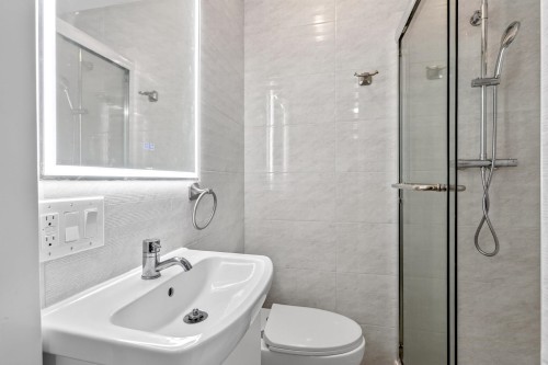 1599 Plateau Crescent, Coquitlam, BC 