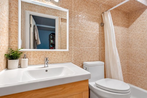 1599 Plateau Crescent, Coquitlam, BC 