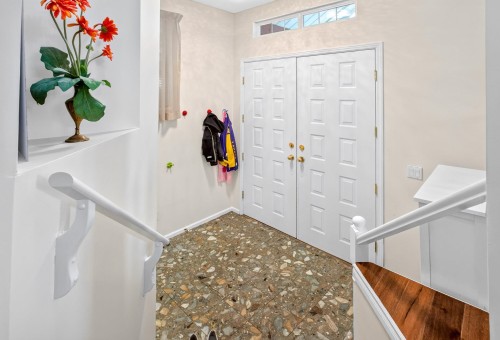 1599 Plateau Crescent, Coquitlam, BC 