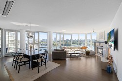 1202-1383 Marinaside Crescent  Vancouver, BC V6Z 2W9