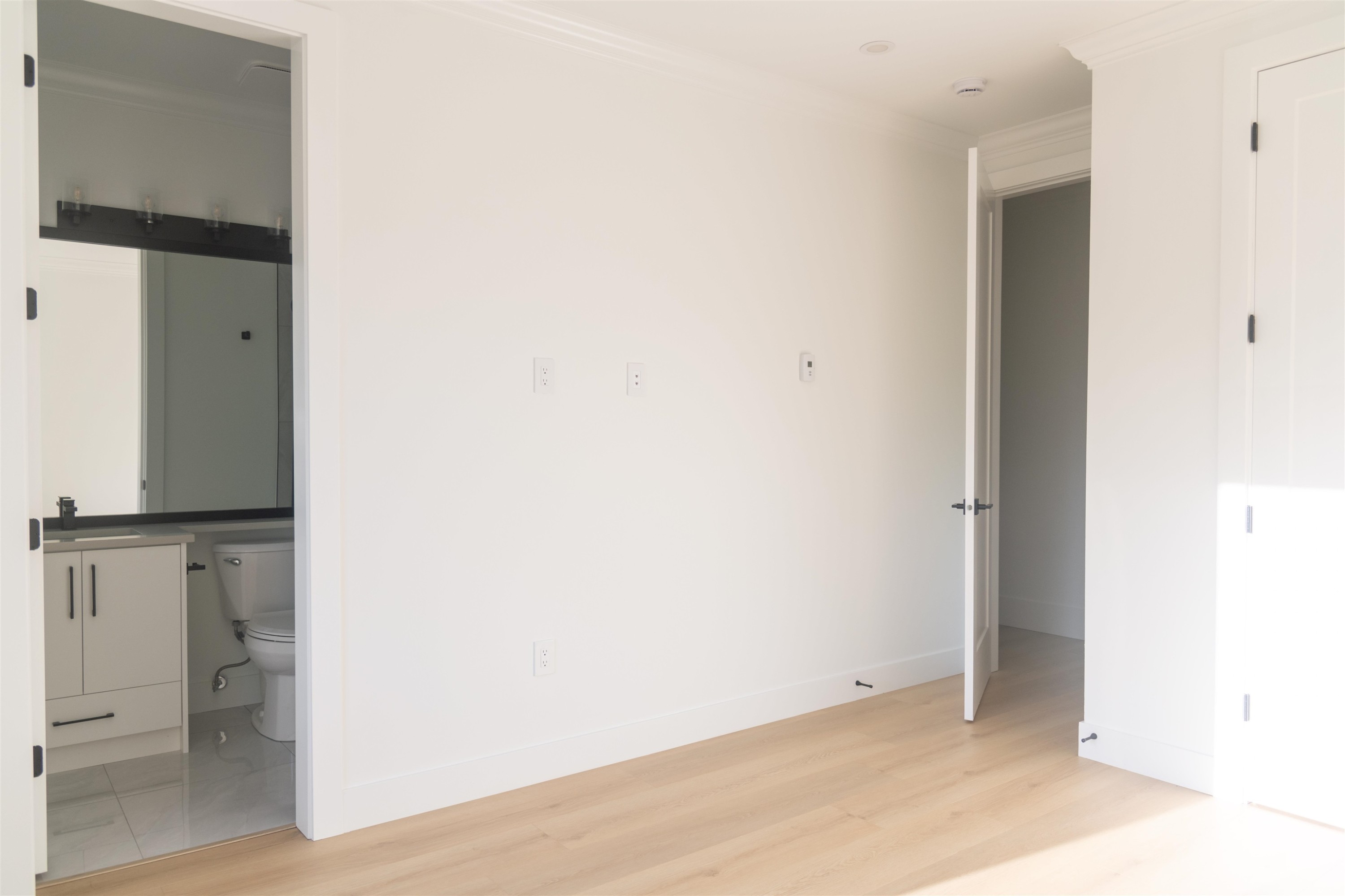 10360 Cornerbrook Crescent, Richmond, BC