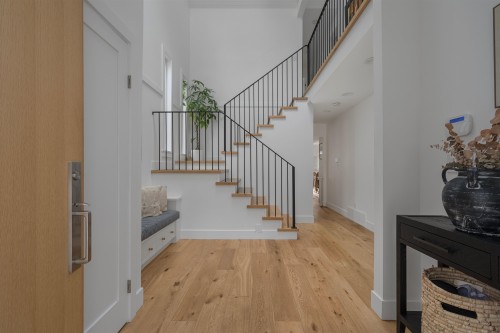 3250 37Th Avenue W, Vancouver, BC 