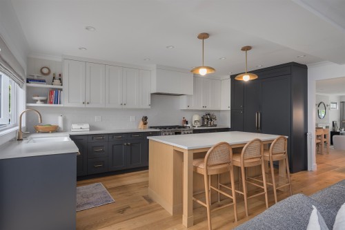 3250 37Th Avenue W, Vancouver, BC 