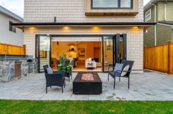 2-5355 Inverness Street  Vancouver, BC V5W 3P2