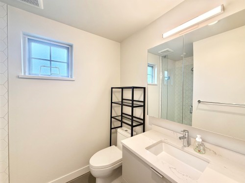 7923-Oak Street, Vancouver, BC 