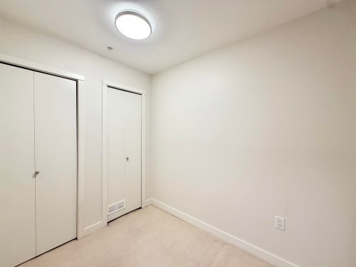 7923-Oak Street, Vancouver, BC 