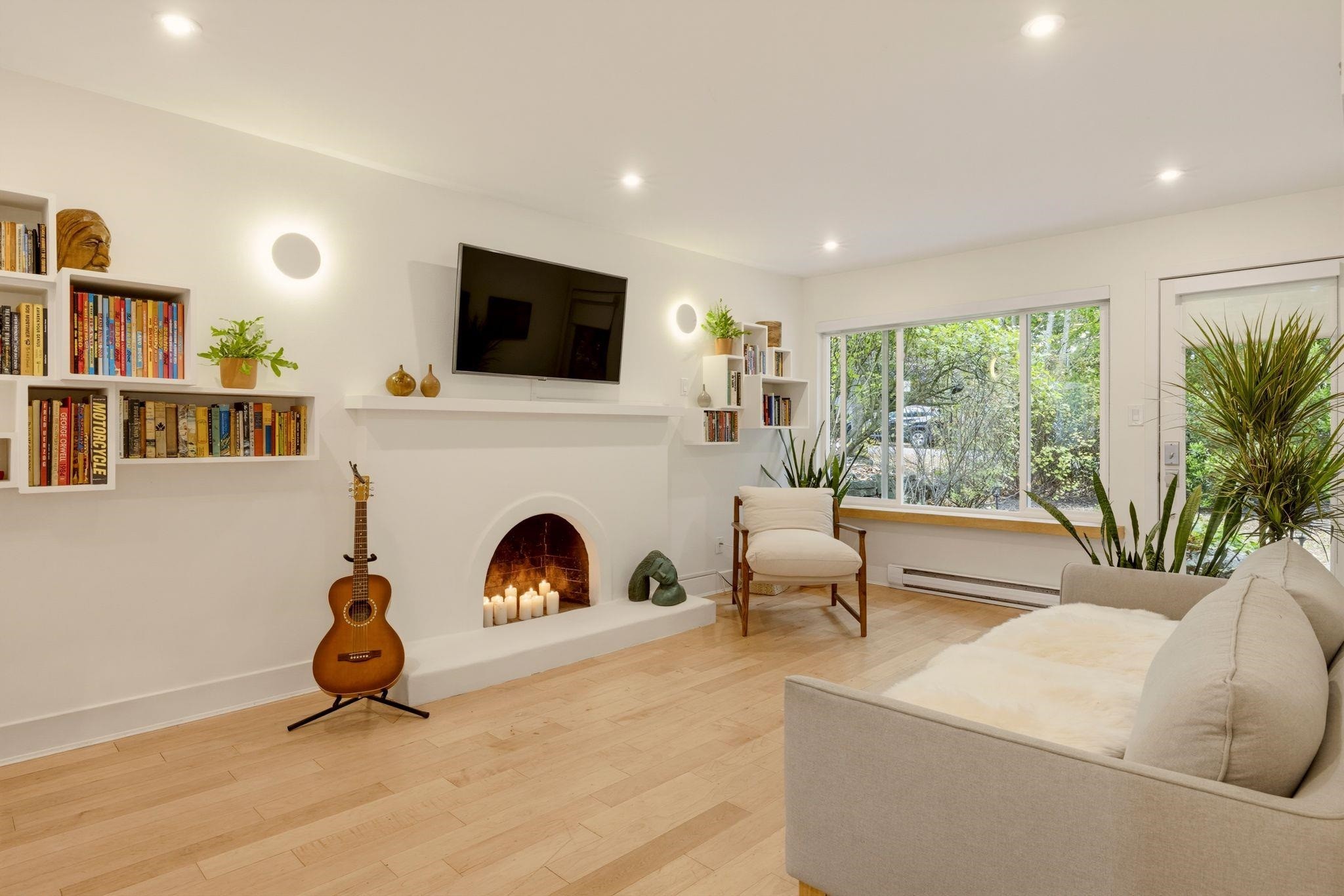 1762 15Th Avenue E, Vancouver, BC
