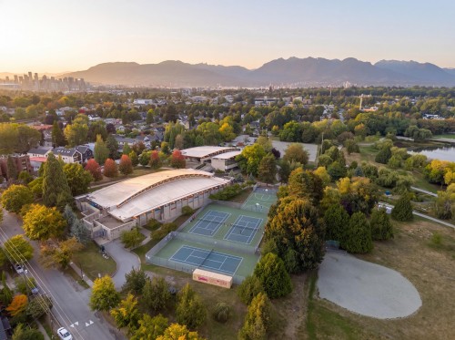 1762 15Th Avenue E, Vancouver, BC 