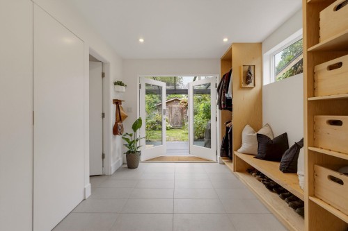 1762 15Th Avenue E, Vancouver, BC 