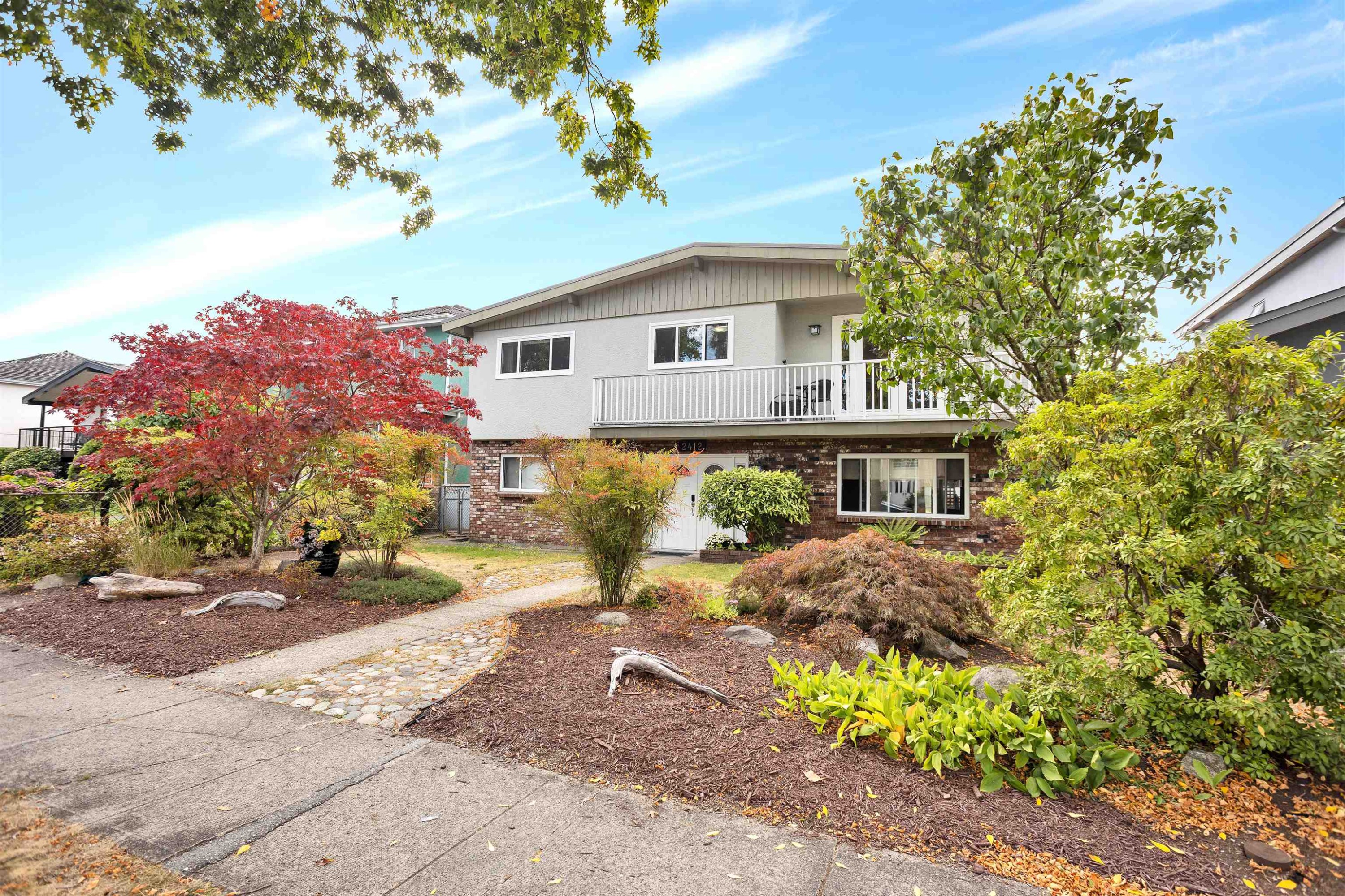 2412 40Th Avenue E, Vancouver, BC
