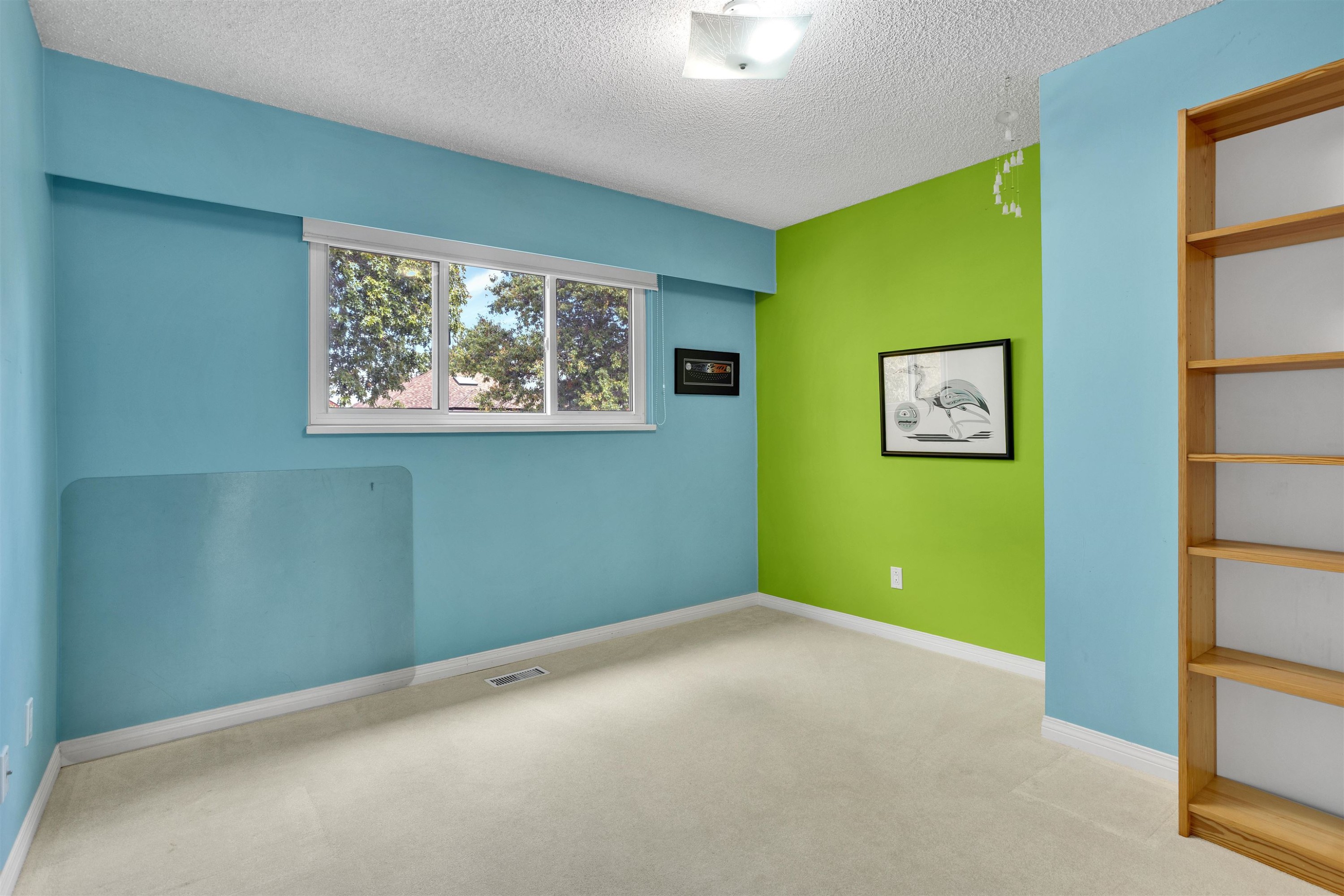 2412 40Th Avenue E, Vancouver, BC