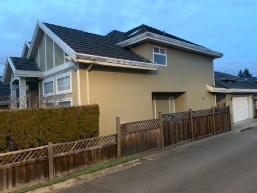9080 Rideau Gate, Richmond, BC 
