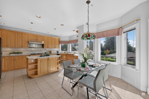 3838 38Th Avenue W, Vancouver, BC 