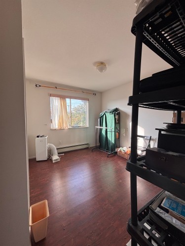 1438 64Th Avenue W, Vancouver, BC 