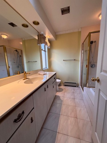 1438 64Th Avenue W, Vancouver, BC 