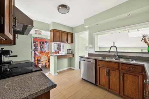 3232 16Th Avenue W, Vancouver, BC 