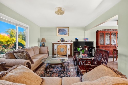 3232 16Th Avenue W, Vancouver, BC 