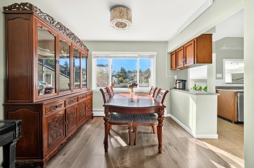 3232 16Th Avenue W, Vancouver, BC 