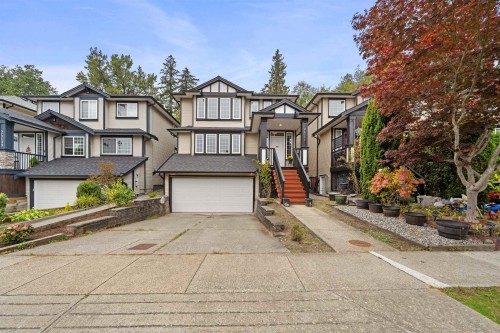 24111 102b Avenue  Maple Ridge, BC V2W 2B4
