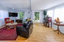 227 Tomahawk Avenue, West Vancouver, BC 