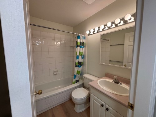 941 Selkirk Crescent, Coquitlam, BC 