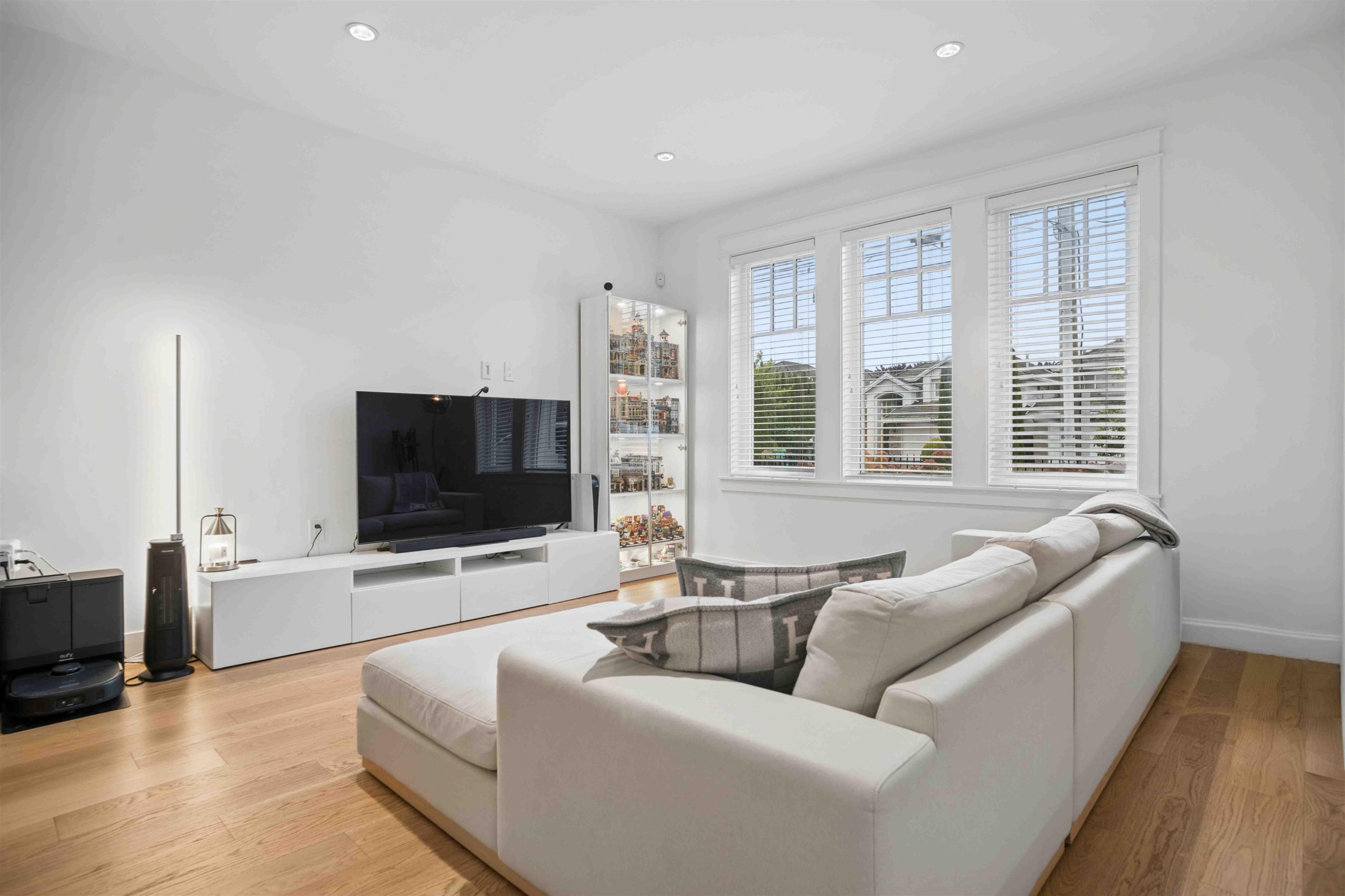 5680 Williams Road, Richmond, BC