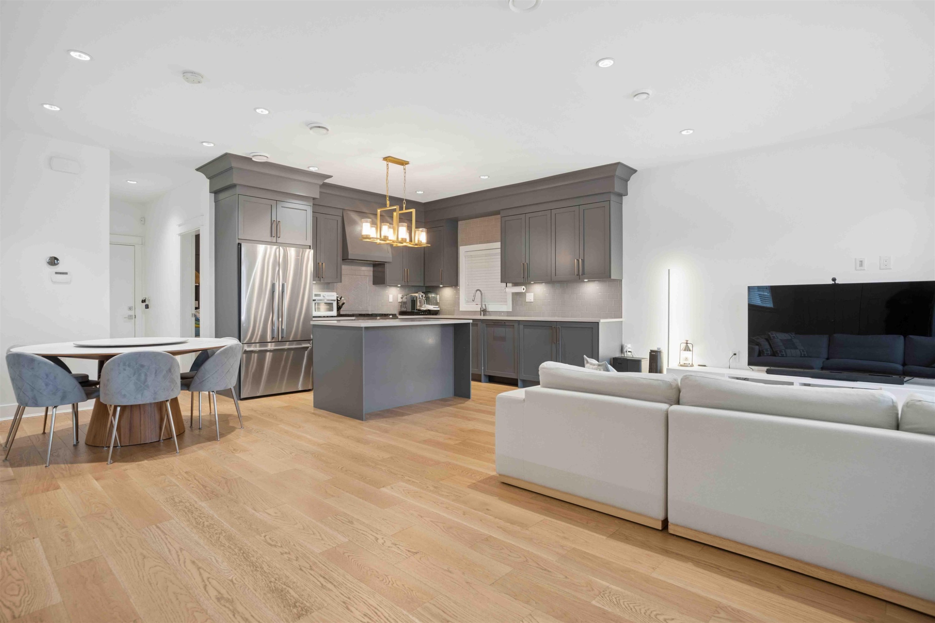 5680 Williams Road, Richmond, BC