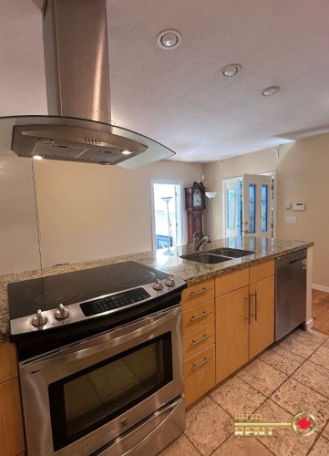 620 Mahon Avenue, North Vancouver, BC 