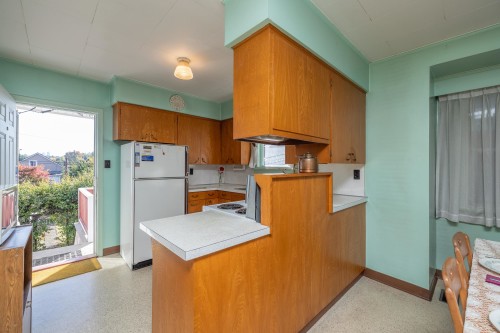3368 Parker Street, Vancouver, BC 