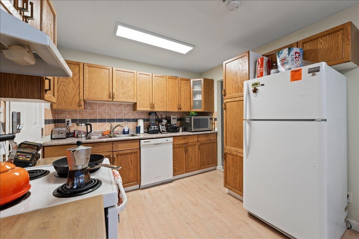 1375 18Th Avenue E, Vancouver, BC
