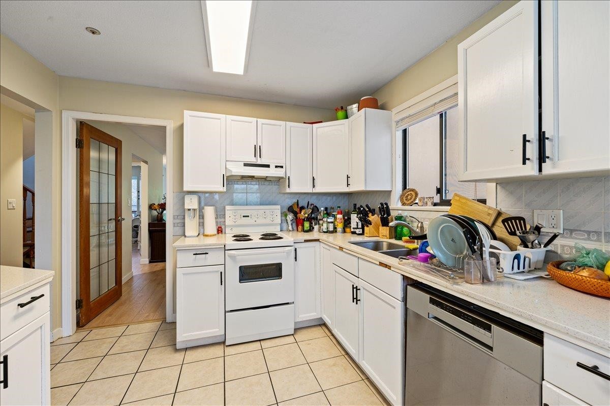 1375 18Th Avenue E, Vancouver, BC