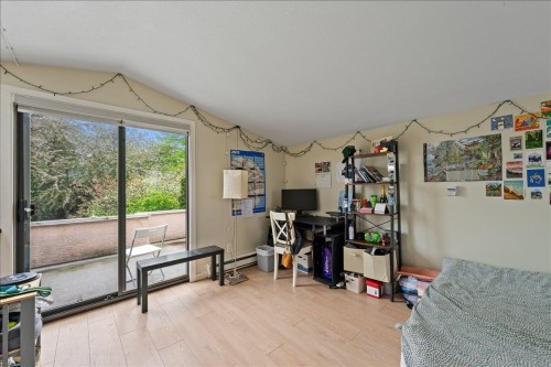 1375 18Th Avenue E, Vancouver, BC 