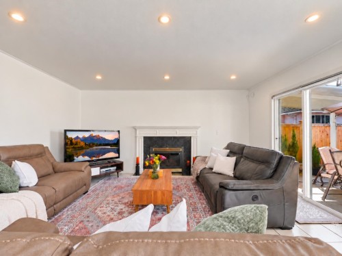 1226 Pitt River Road, Port Coquitlam, BC 