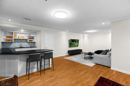 885 Margaree Place, West Vancouver, BC 