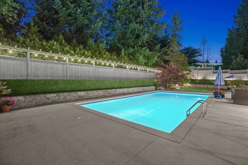885 Margaree Place, West Vancouver, BC 
