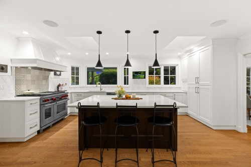 885 Margaree Place, West Vancouver, BC 