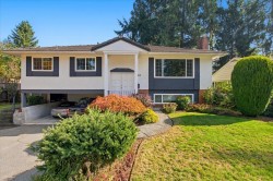 768 Browning Place  North Vancouver, BC V7H 1W9