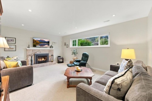 768 Browning Place, North Vancouver, BC 