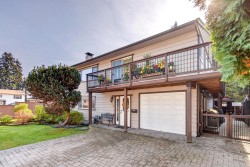 920 Raymond Avenue  Coquitlam, BC V3B 2M5
