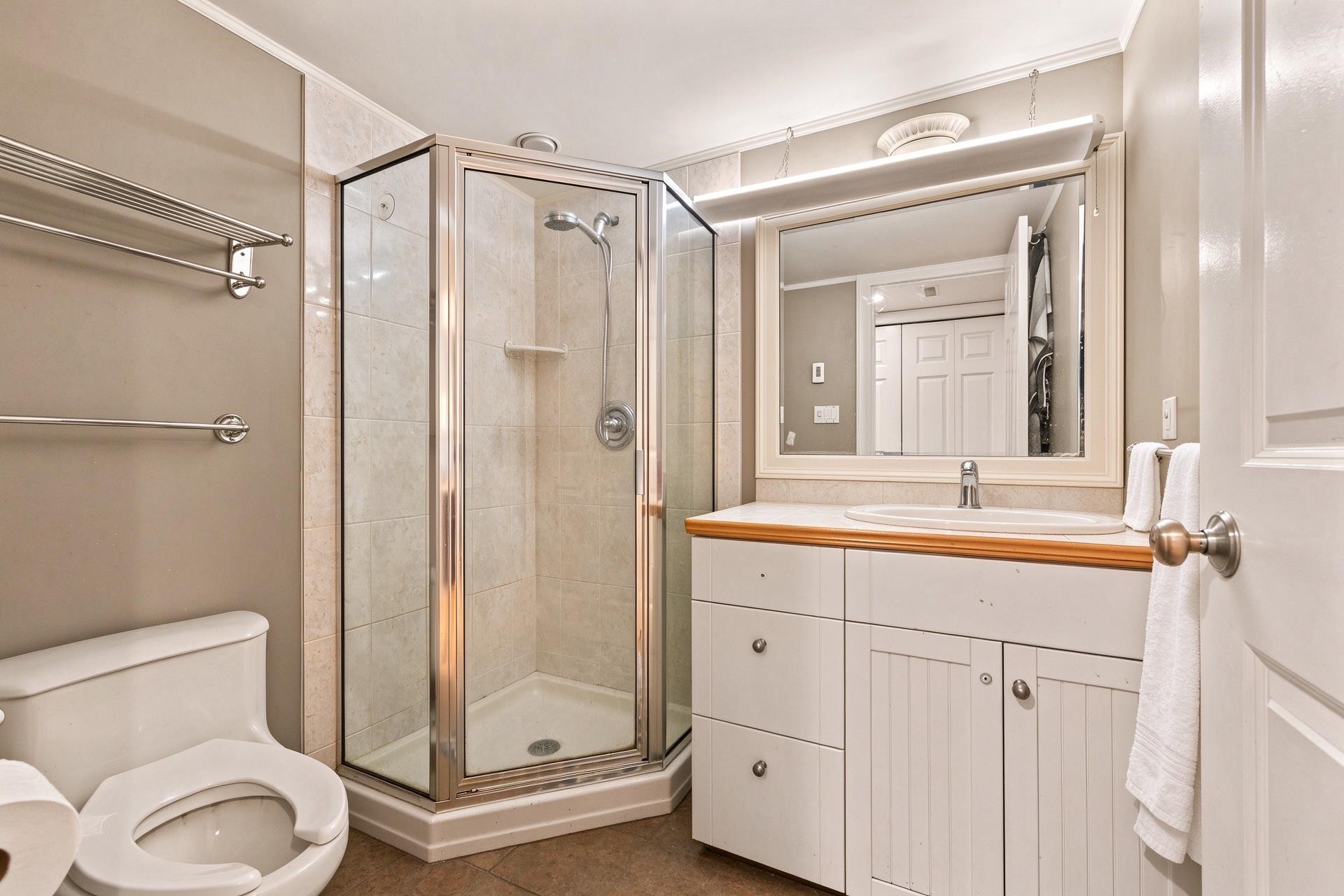 2923 32Nd Avenue W, Vancouver, BC