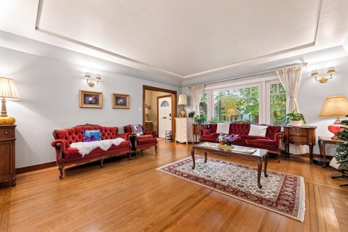 2923 32Nd Avenue W, Vancouver, BC 