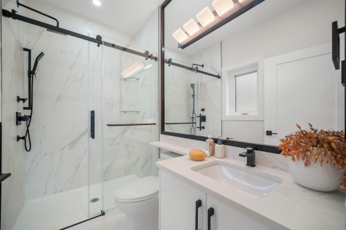 1554 66Th Avenue W, Vancouver, BC 