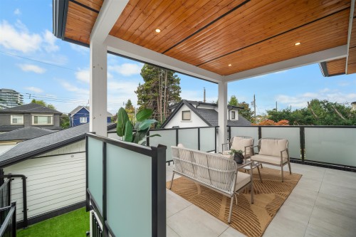 1554 66Th Avenue W, Vancouver, BC 