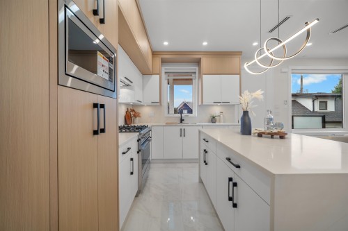 1554 66Th Avenue W, Vancouver, BC 