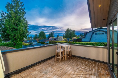 2408 Mathers Avenue, West Vancouver, BC 