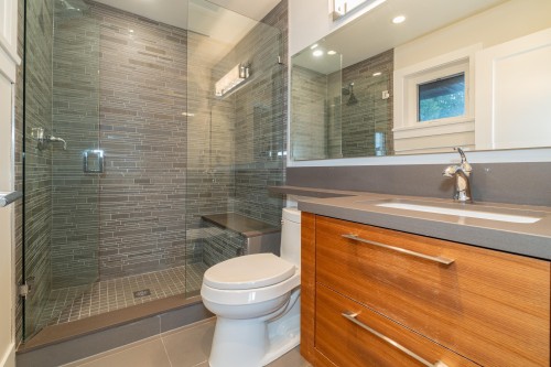 2408 Mathers Avenue, West Vancouver, BC 
