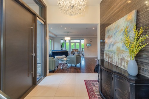 2408 Mathers Avenue, West Vancouver, BC 
