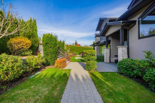 2408 Mathers Avenue, West Vancouver, BC 