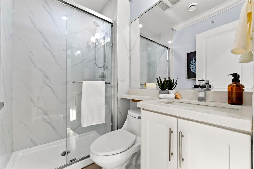 2216 Mannering Avenue, Vancouver, BC