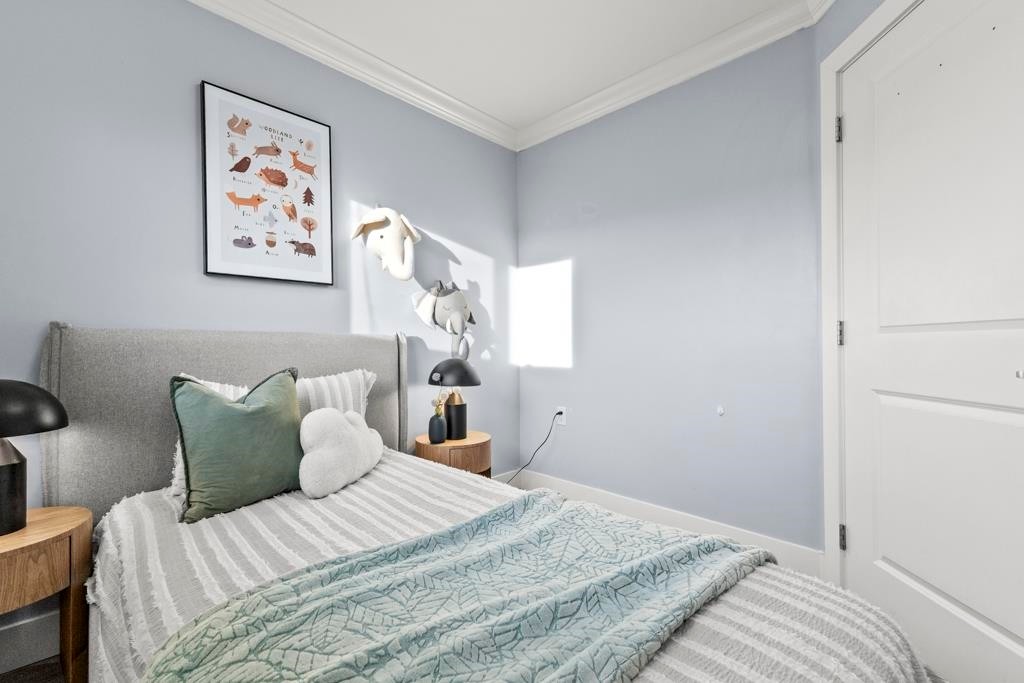 2216 Mannering Avenue, Vancouver, BC